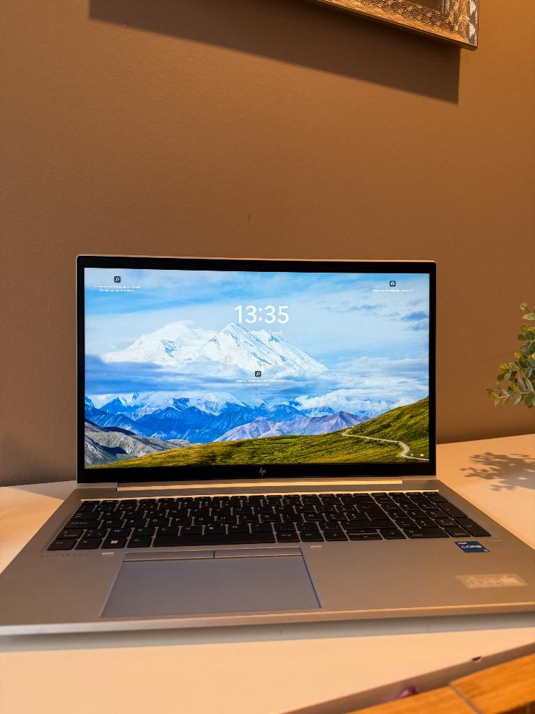 HP EliteBook 850 G8 zeer goede staat, Computers en Software, Windows Laptops, Ophalen, Hp, Met videokaart, 15 inch