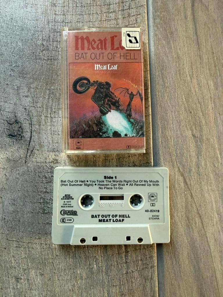 Meatloaf Bat out of Hell muziekcassette, Cd's en Dvd's, Cassettebandjes, Ophalen of Verzenden, Zo goed als nieuw