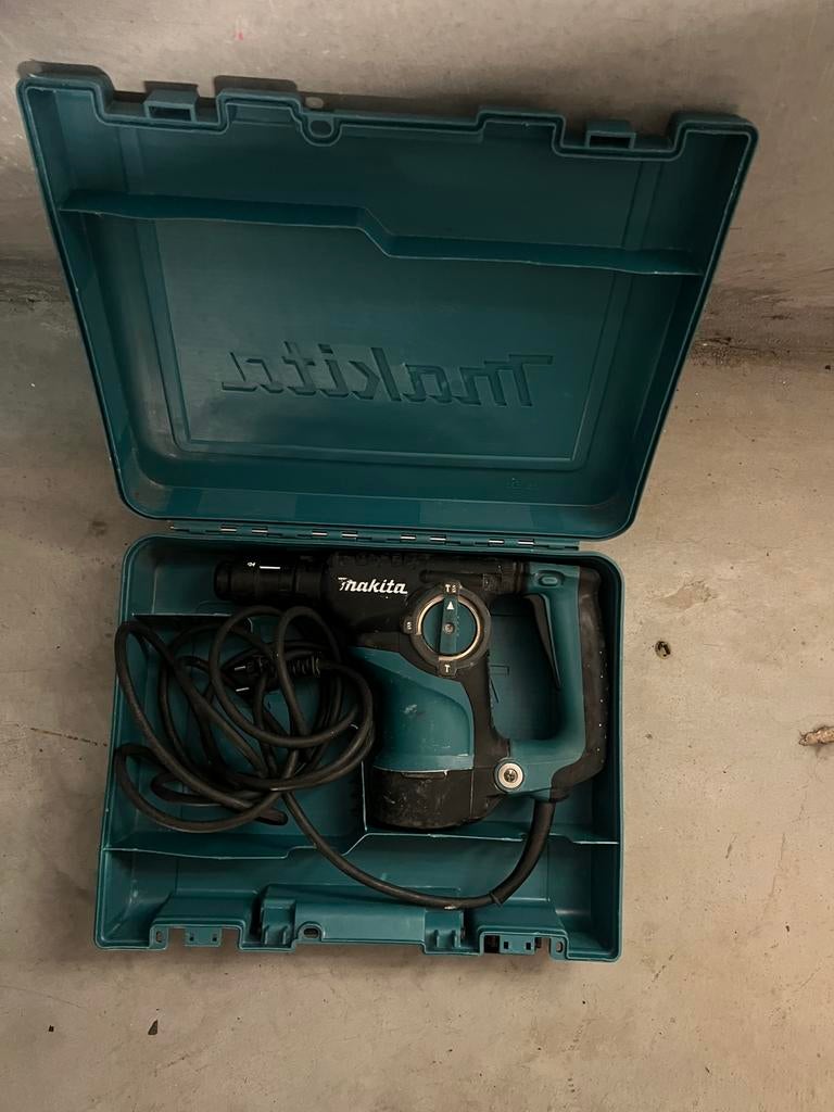 makita hr 2811 tf sds plus, Bricolage & Construction, Outillage | Foreuses, Enlèvement