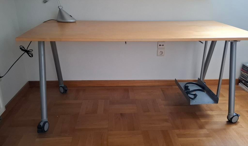IKEA Bureau, 2 kasten, rolwagen, Enlèvement