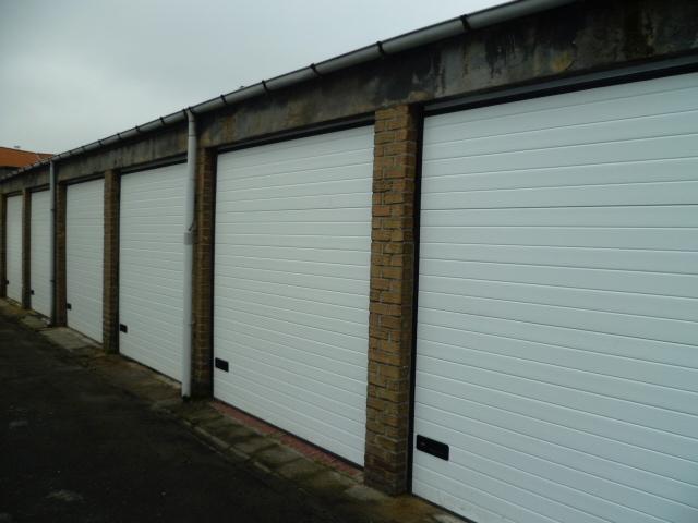 Ruime en veilige garagebox te huur Kortrijk Centrum, Provincie West-Vlaanderen