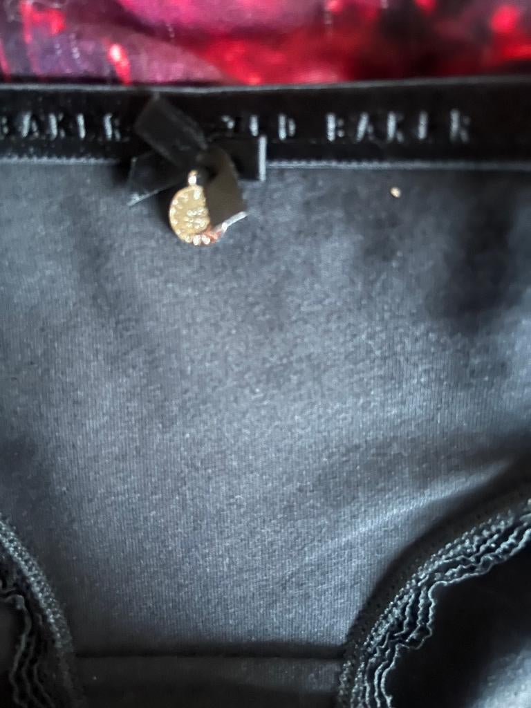 supermooi slipje Ted Baker medium, Kleding | Dames, Ondergoed en Lingerie, Slip, Zwart, Ophalen of Verzenden