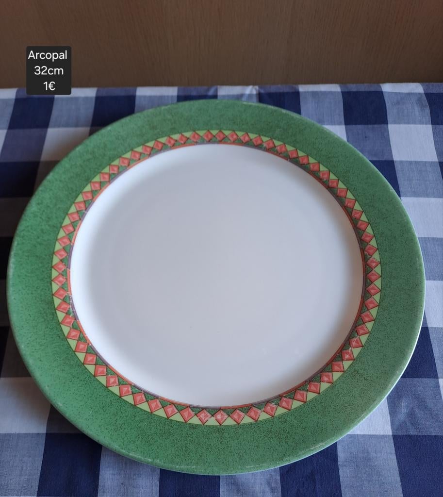 Arcopal groen bord, Ophalen