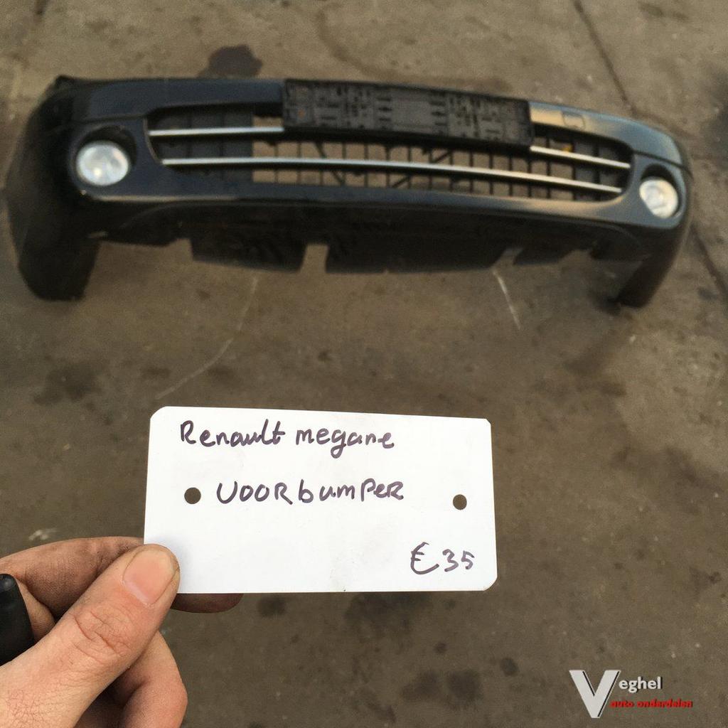 Renault Megane Scenic 1.6 5drs 2004 Wagennr 2500029 Voorbump, Ophalen, Gebruikt, -, Voor