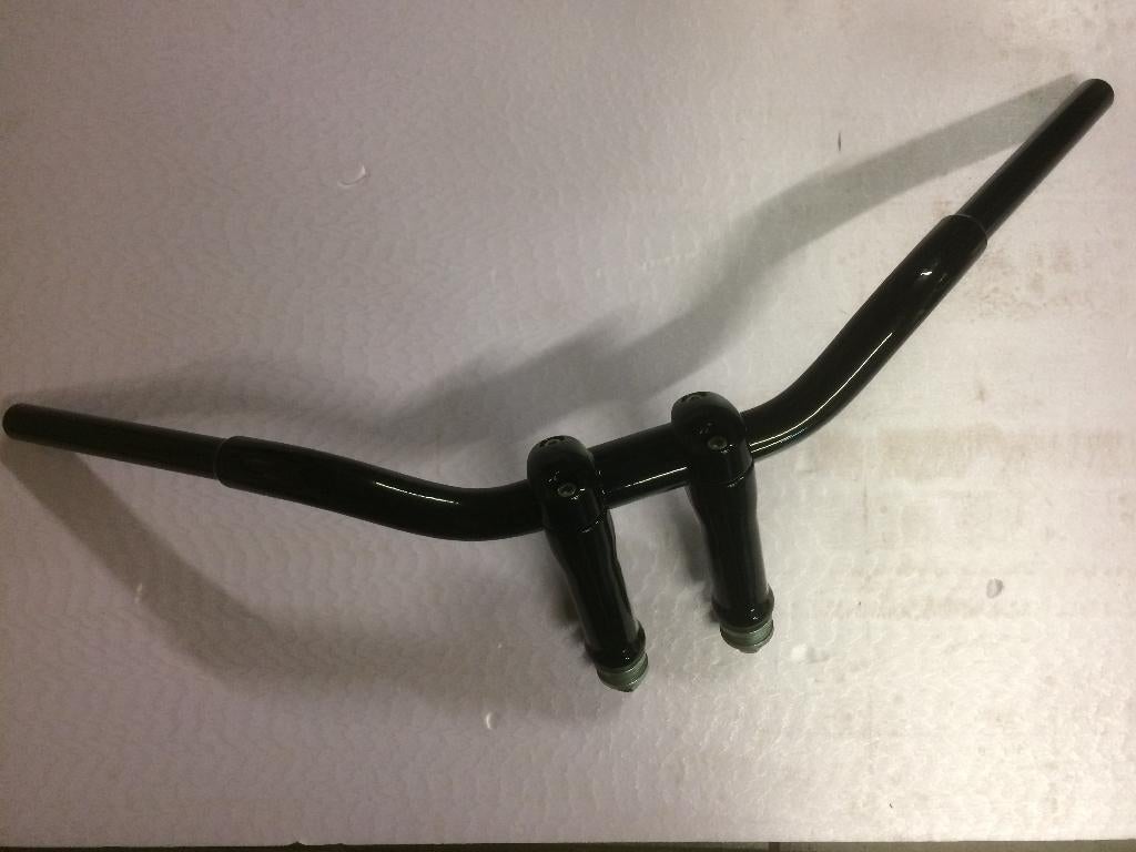 Élévateurs Harley de 1 1/4 po (32 mm) et volant ou volant, Enlèvement, Neuf