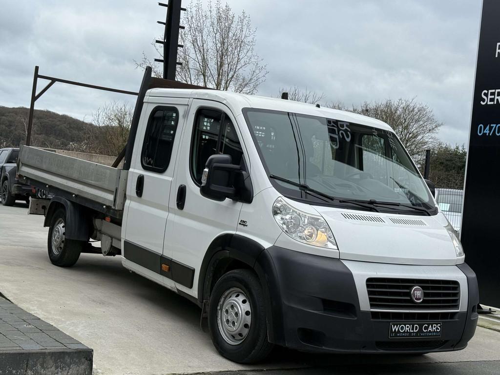 Fiat Ducato 2.3D L4 7PLACES TVAC*BTWIN BENNE GARANTIE 12MOIS, Auto's, Voorwielaandrijving, Stof, Gebruikt, Zwart