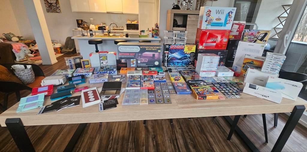 Collection Nintendo complète - Consoles et jeux en coffret o, Enlèvement, Utilisé, Game Boy Classic, Avec jeux