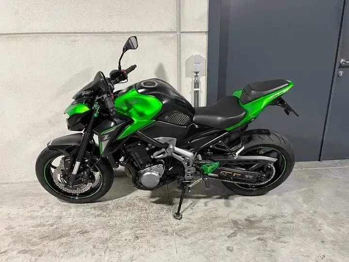 Kawasaki Z900, Permis Moto A, Plus de 35 kW, Particulier, 4 cylindres