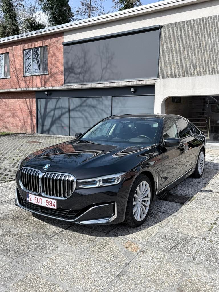 BMW 745e 2023- BTW Wagen - Full Option - 2 Jaar BMW Garantie, Auto's, Automaat, Achterwielaandrijving, USB, Leder