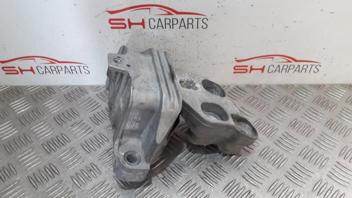 Support boîte de vitesse d'un Mercedes GLA, 3 mois de garantie, Utilisé, -, -