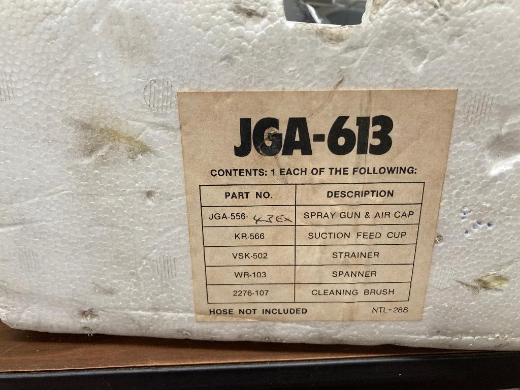 DeVilbiss JGA-613 verfspuit / spuitpistool set – (nieuw ), Auto diversen, Autogereedschap, Ophalen of Verzenden, Zo goed als nieuw