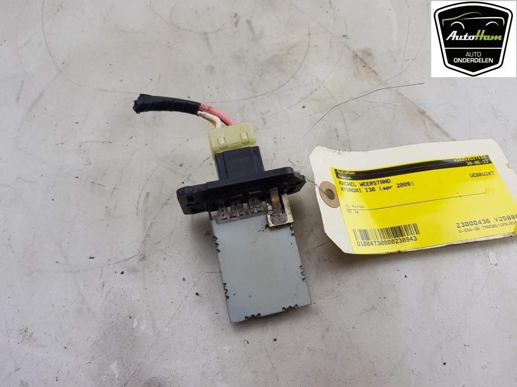 KACHELWEERSTAND Hyundai i30 (FD) (|971283K000|), Gebruikt, Hyundai