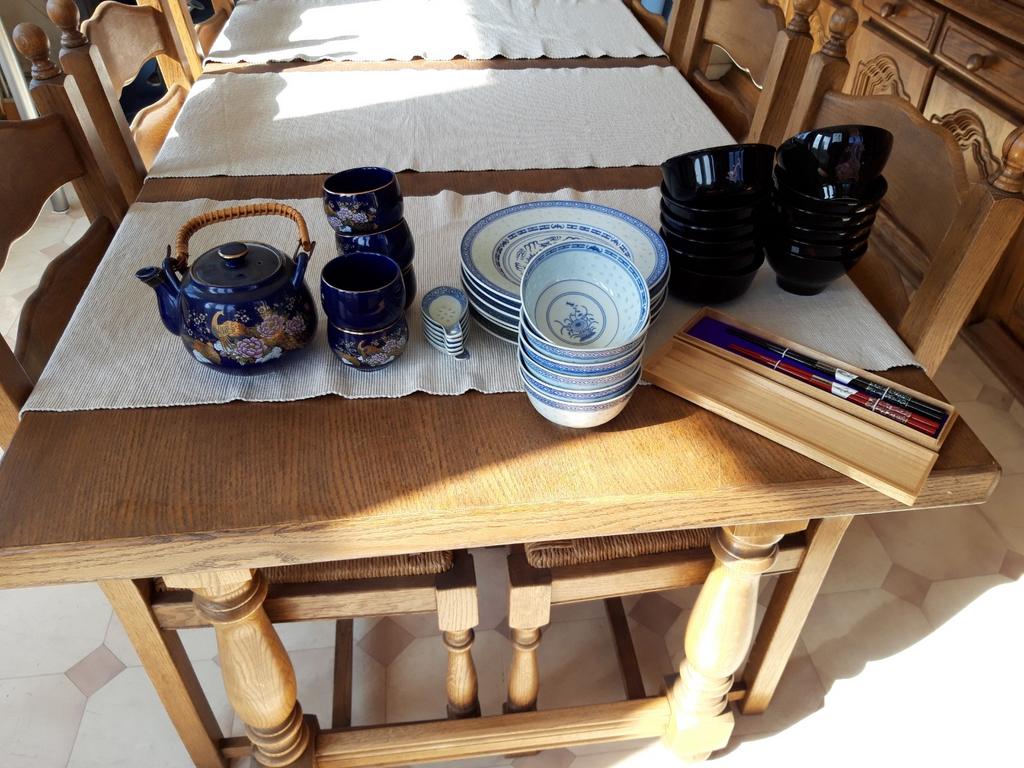 Service chinois, Enlèvement