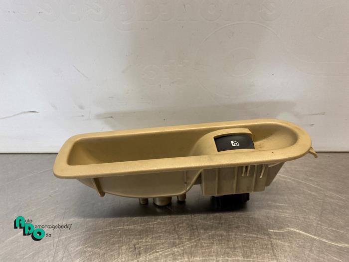 Elektrisch Raam Schakelaar van een Renault Modus (Modus 04-), Gebruikt, -, Renault, -