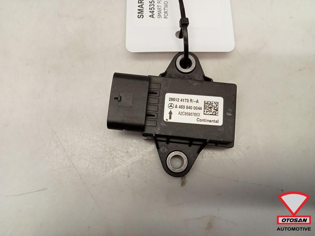 Capteur lectrique A453400044 pour Smart Fortwo 453 (2014+), Autos : Pièces & Accessoires, Mercedes-Benz AG, Utilisé, Mercedesstrasse 120
70372  Stuttgart, DE