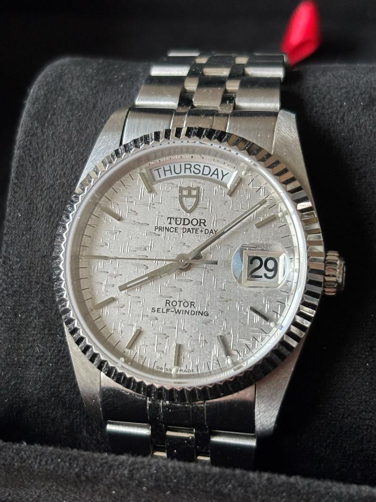 Tudor Prince Date Day, Handtassen en Accessoires, Horloges | Heren, Overige merken, Staal, Gebruikt, Staal