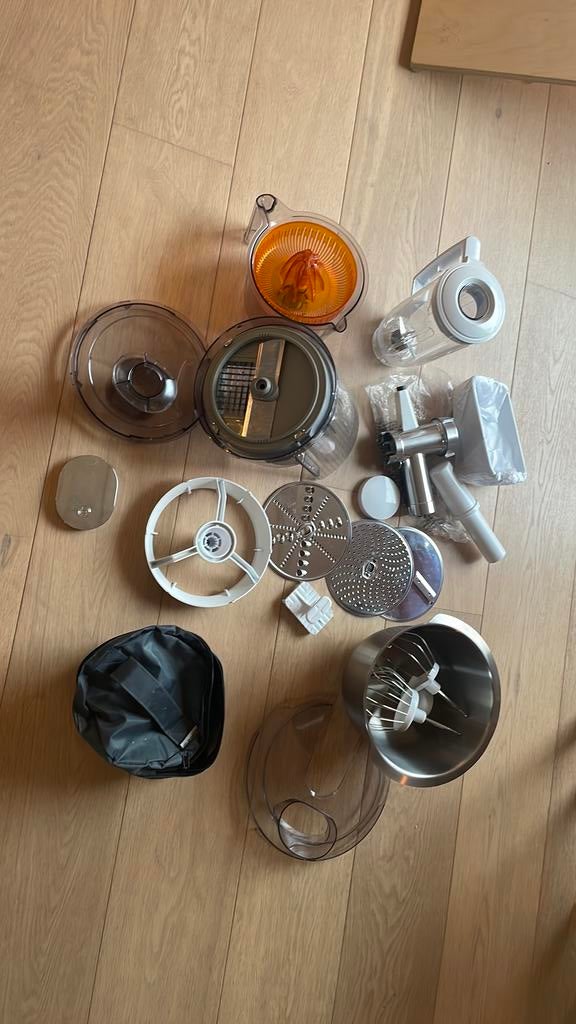 Bosh Mum accessoires, blender, gehaktmolen, blokjessnijder.., Enlèvement ou Envoi