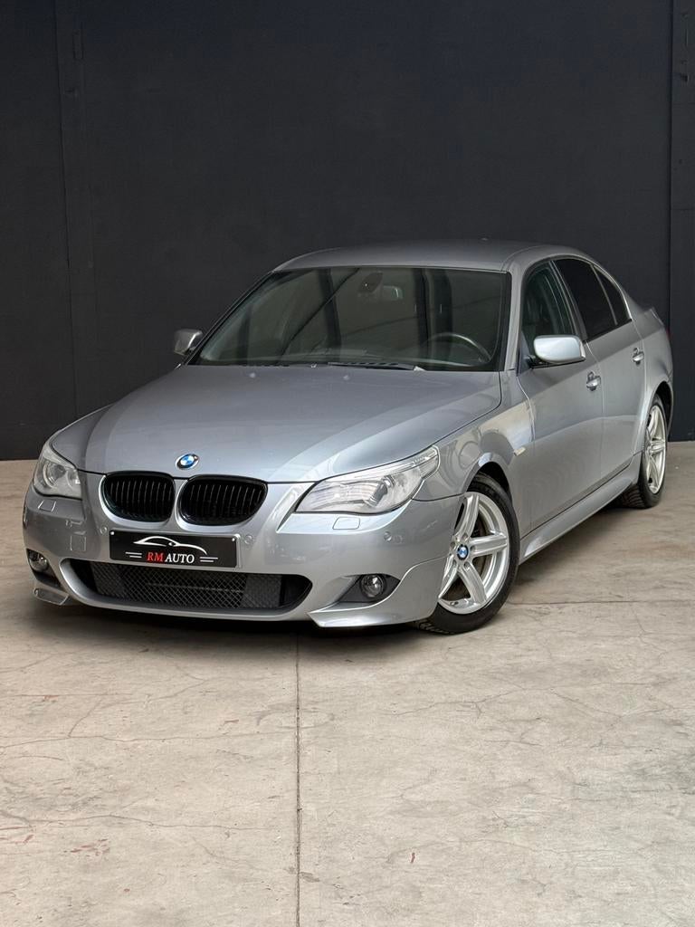 Bmw Serie 5 E60 Pack M 523i Benzine 6 cilinders, Auto's, Bedrijf, 5 deurs, Euro 4, 5 Reeks