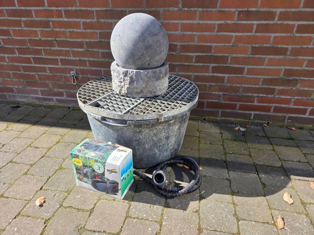 Water ornament draaiende bol / bal van marmer, Tuin en Terras, Ophalen