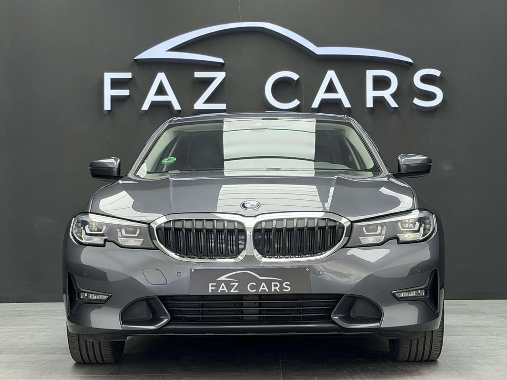 BMW 3 Serie 318 iA * 1ER PROP + CUIR + GPS + CAMERA + GARANT, Autos, Cuir, Argent ou Gris, Achat, https://public.car-pass.be/vhr/81021c96-8365-4931-a95c-325052e13b5b