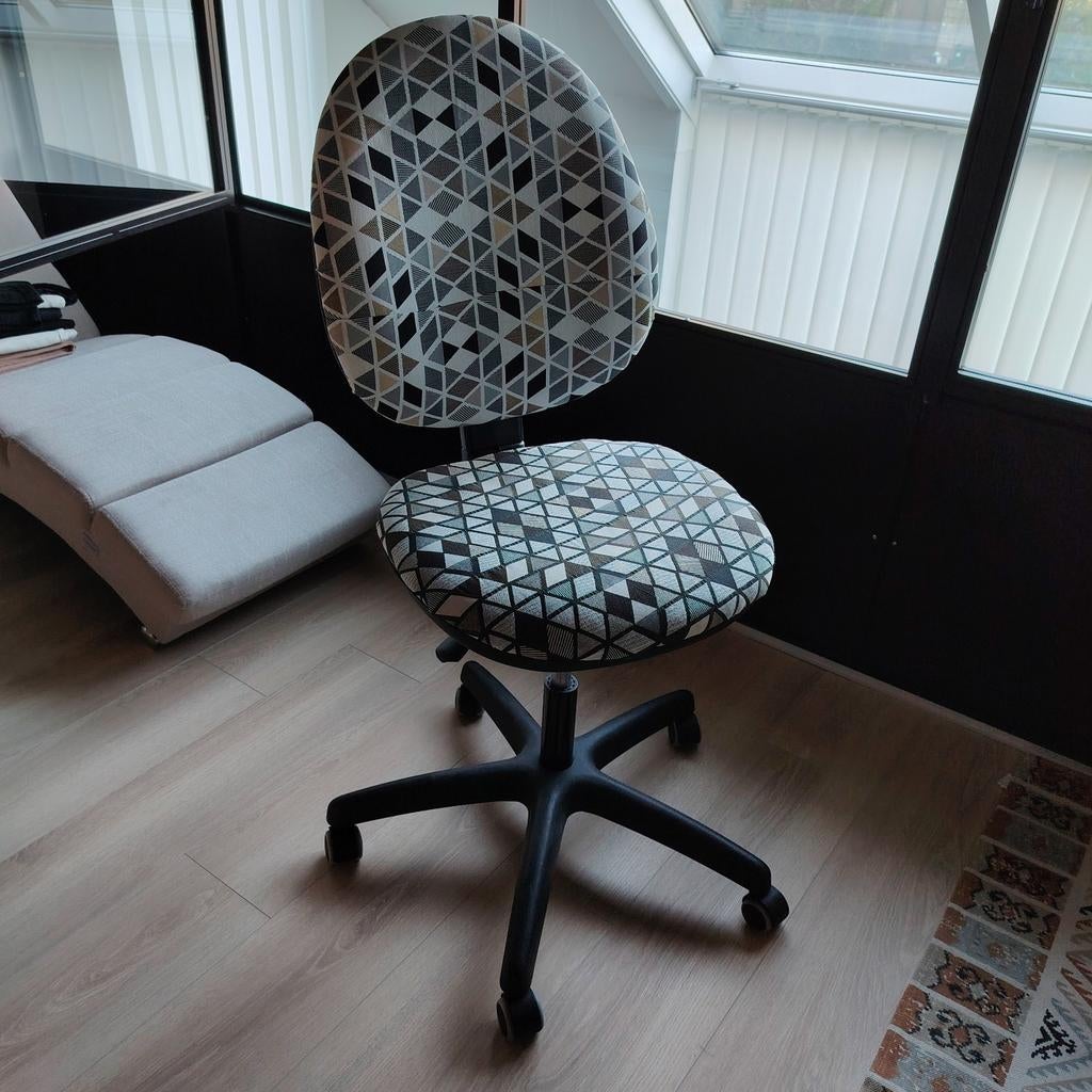 Chaise de bureau d'entreprise., Chaise de bureau