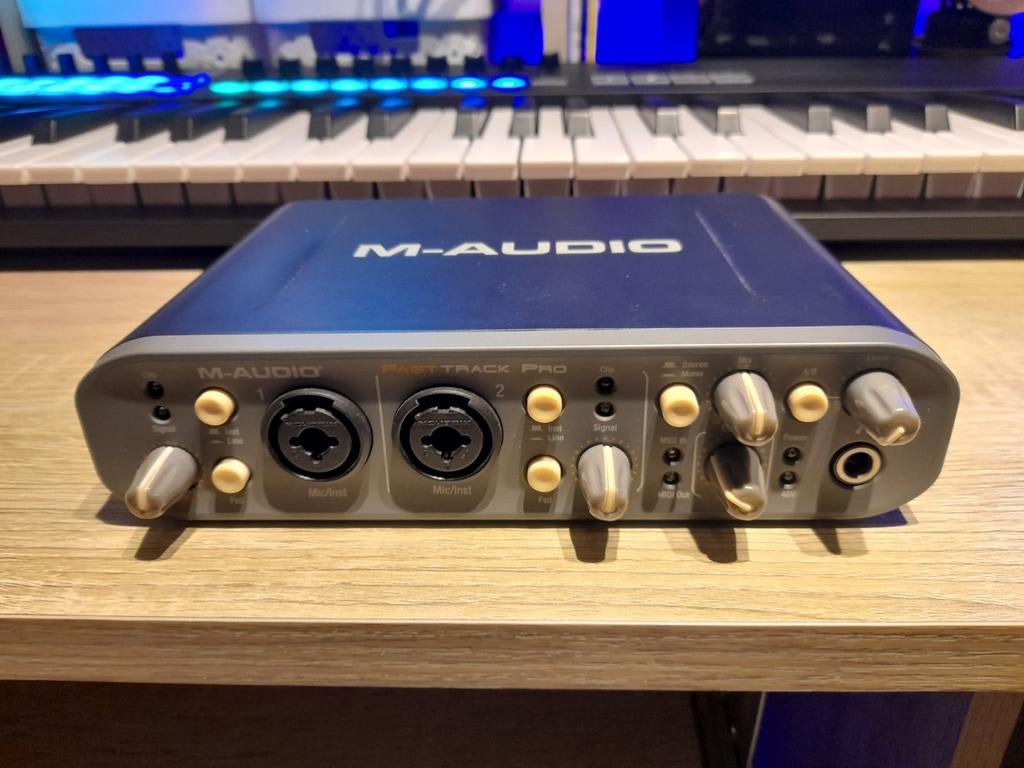 M-AUDIO FAST TRACK PRO in nieuwstaat, Muziek en Instrumenten, Ophalen