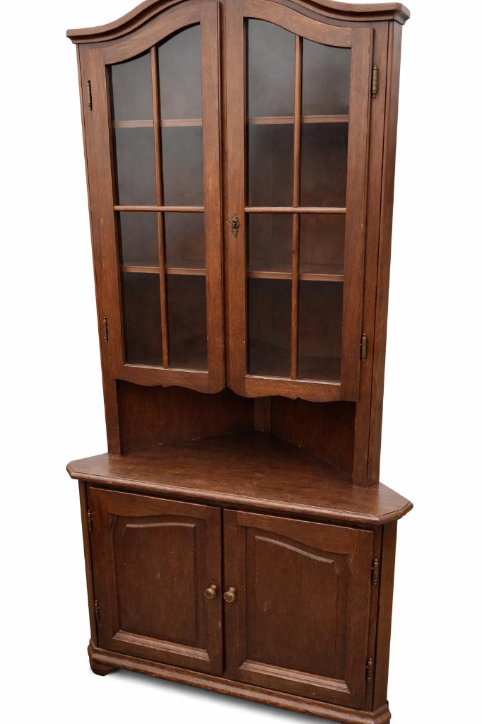 Meuble de coin vitrine en bois avec portes vitrées, Maison & Meubles, Armoires | Vitrines, Enlèvement, Utilisé, Avec porte(s)