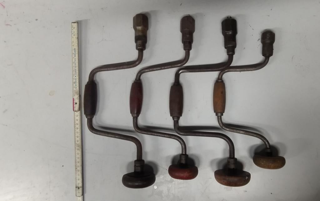 Chignole grand modèle, perceuse à main, Enlèvement