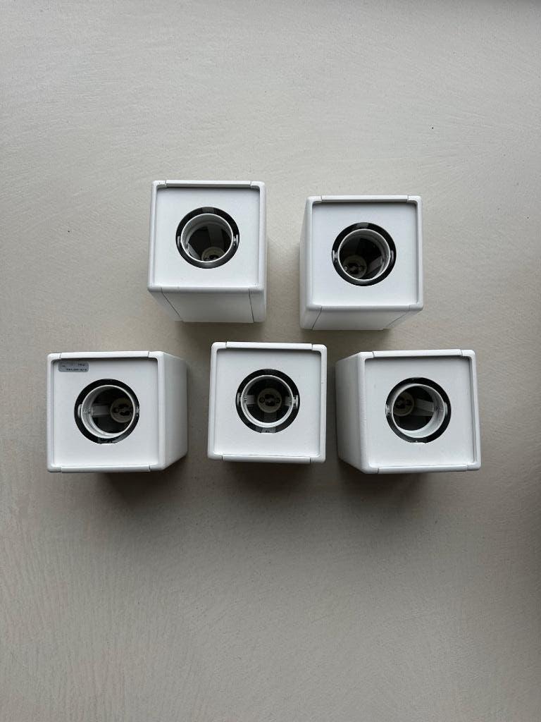 Modular lighting opbouwspot wit 5 stuks, Huis en Inrichting, Lampen | Spots, Ophalen of Verzenden, Zo goed als nieuw, Plafondspot of Wandspot