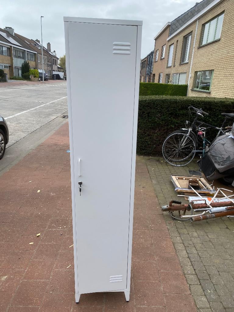 lockerkast - wit, Ophalen, Gebruikt