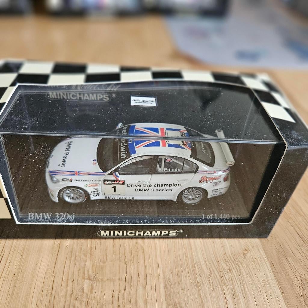 Minichamps BMW 320si Team RBM WTCC Champion 2006 (A. Priaulx, Enlèvement ou Envoi, Neuf, Voiture, MiniChamps