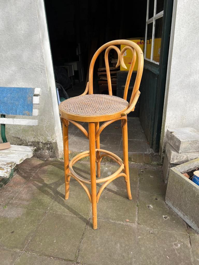 Vintage Thonnet Rotan Barkruk, Huis en Inrichting, Barkrukken, Ophalen, Zo goed als nieuw, Hout