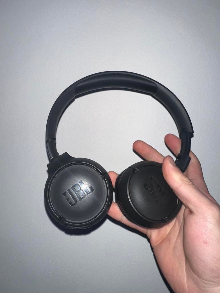 Jbl tune 670 geen noice canceling, Audio, Tv en Foto, Hoofdtelefoons, Ophalen, Zo goed als nieuw