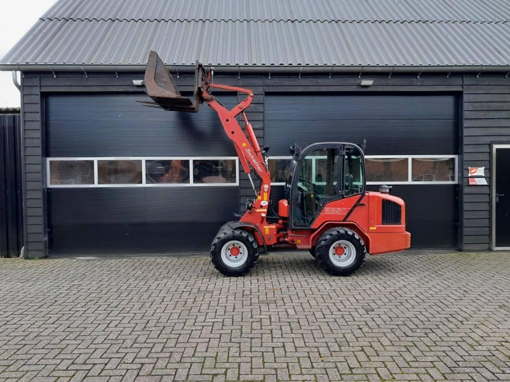 Schäffer 3350 minishovel met cabine NL kenteken, Chargeuse sur pneus ou Chouleur