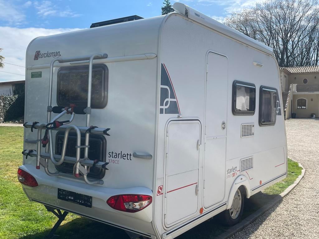 Caravan met stapelbed, Mover, Zonnepaneel, Luifel, Voortent, Caravans en Kamperen, Caravans, Stapelbed, Sterckeman, Kachel, Bedrijf