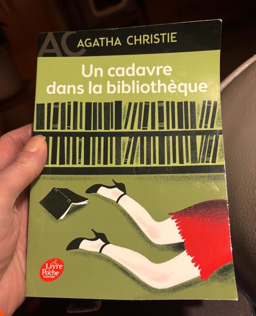Un cadavre dans la bibliothèque (Agatha Christie), Ophalen of Verzenden, Agatha Christie
