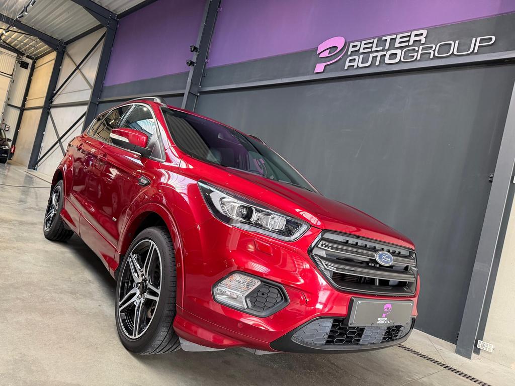 Ford Kuga 1.5i St-line Automaat AWD 182pk, Autos, Ford, Euro 6, Entreprise, 0 kg, Noir