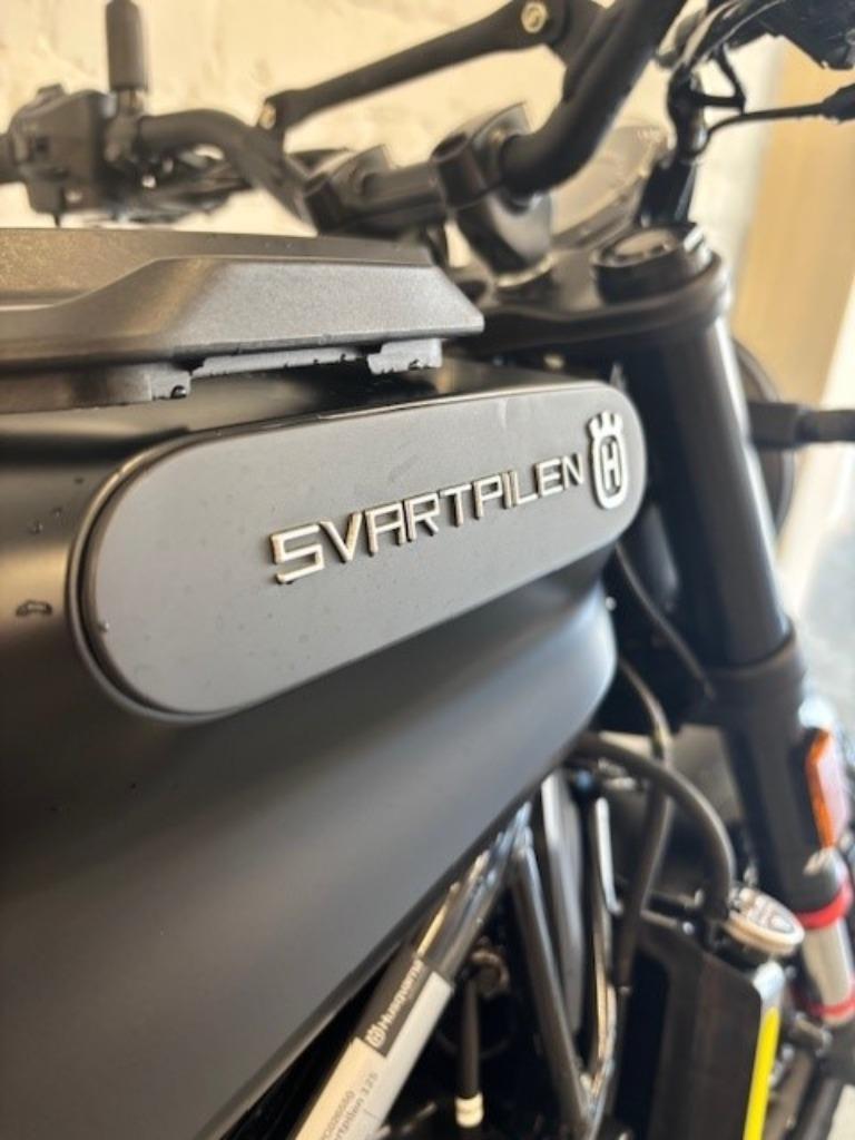 Husqvarna Svartpilen 125, Motoren, Bedrijf, 125 cc, 1 cilinder, 12 t/m 35 kW