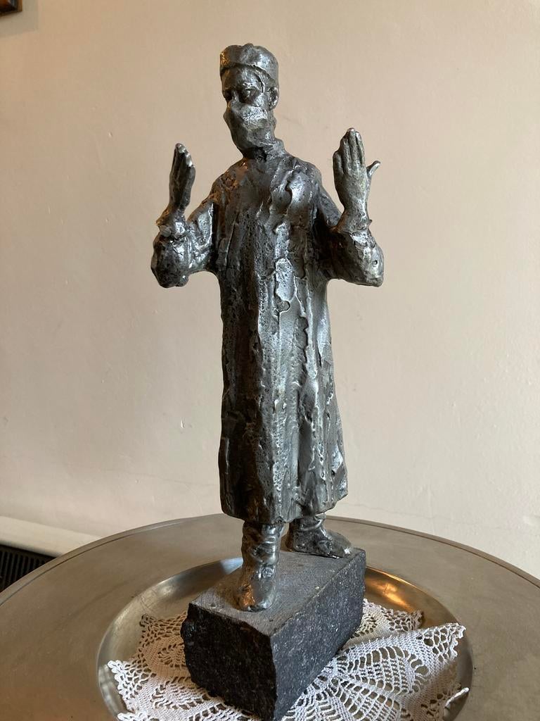 Chirurgien en bronze d’Ernest PATRIS, Antiquités & Art, Enlèvement