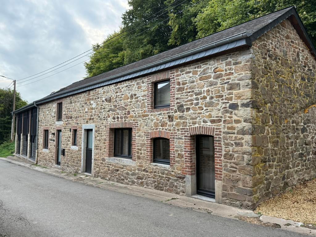 Vakantiewoning te huur in Vieux Fourneau, Durbuy, Propriétaire, Lit enfant, Campagne, 4 chambres ou plus