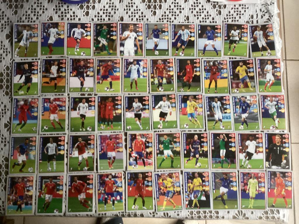 50 stickers Panini Kellogg’s FOOTBALL SUPERSTAR, Enlèvement ou Envoi, Utilisé