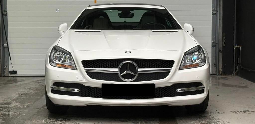 MERCEDES SLK200 2E HANDS - MERCEDES NOTITIEBOEK, Euro 5, Achterwielaandrijving, Beige, 4 cilinders