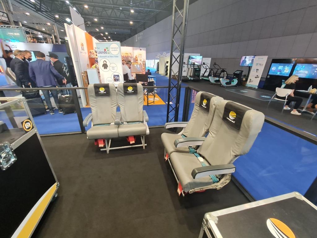 Luxe vliegtuigstoelen uit ATR 42, Verzamelen, Luchtvaart en Vliegtuigspotten, Gebruikt, Overige typen, Ophalen