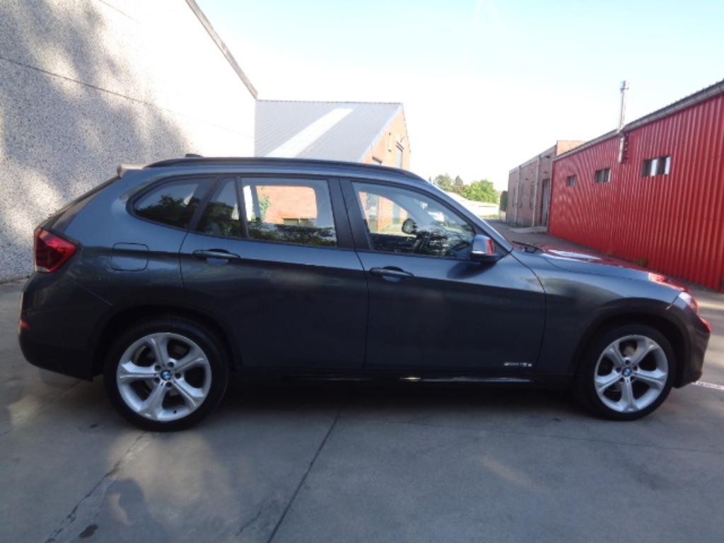 BMW X1 118D 2000D 100KW 6VIT EURO5, Entreprise, Boîte manuelle, Entretenue par le concessionnaire, Noir