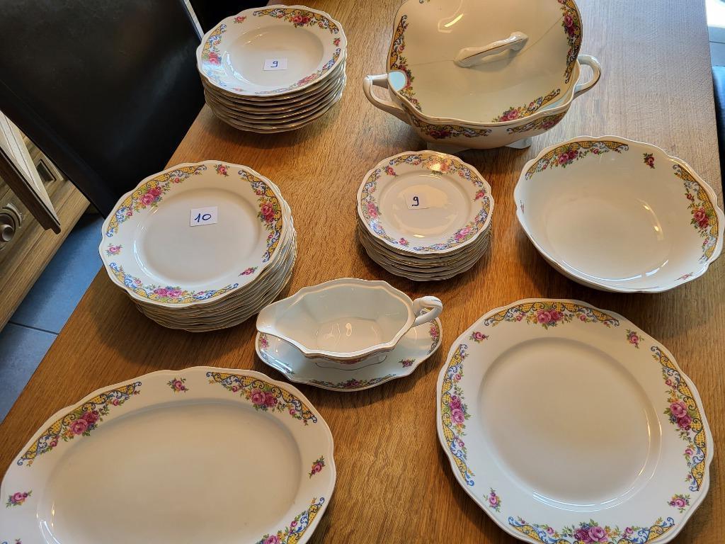 TE KOOP: OUDE DIENST 33 kamers, Antiek en Kunst, Ophalen