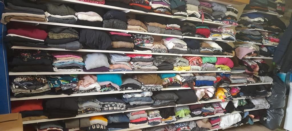 Moet dingend weg. Groot lot tweedehandskledij en dergelijke, Kleding | Dames, Ophalen