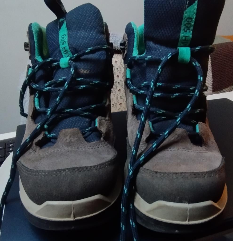 Chaussures de randonnée hautes imperméables taille 35, Garçon ou Fille, Decathlon, Comme neuf, Enlèvement