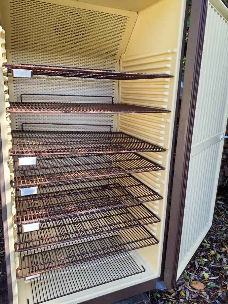 Cave a vin Liebherr, Enlèvement