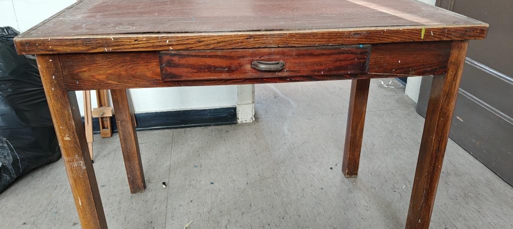 antiek tafeltje, Ophalen