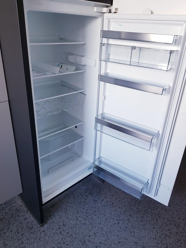 Siemens - Frigo / réfrigérateur encastrable - Neuf !, Electroménager, Neuf, Classe énergétique A ou plus économe, 120 à 140 cm